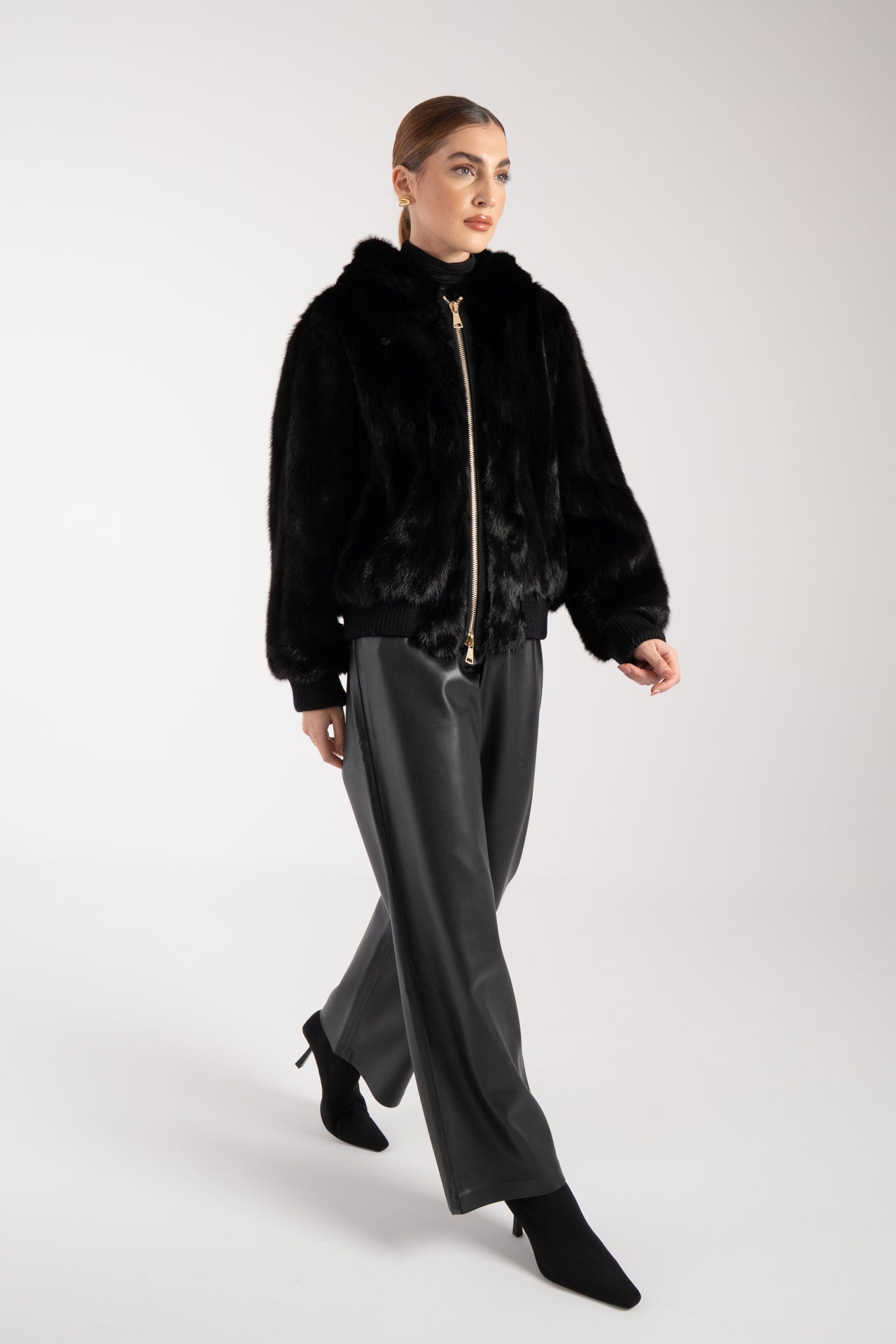 Bomber in visone