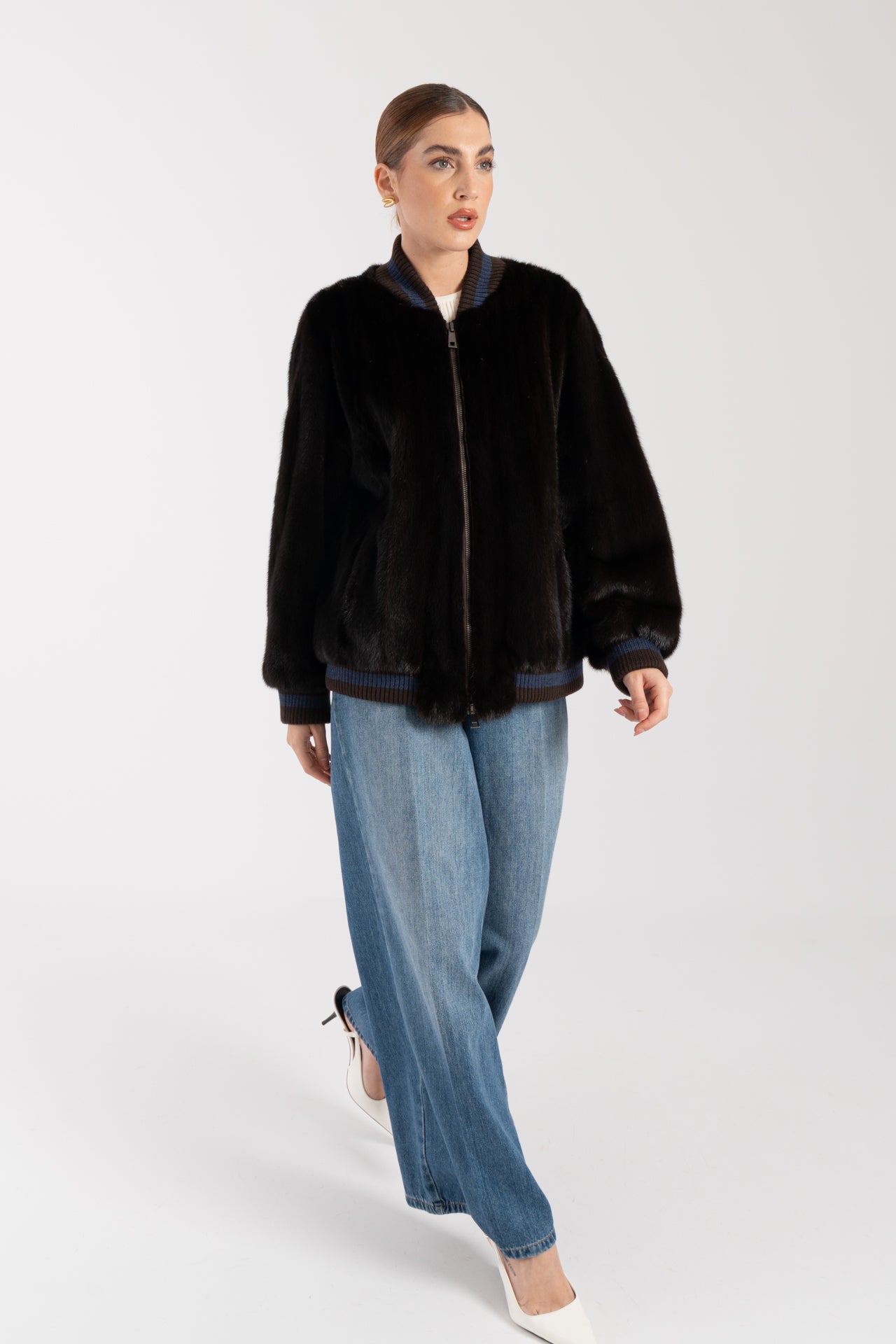 Bomber in visone