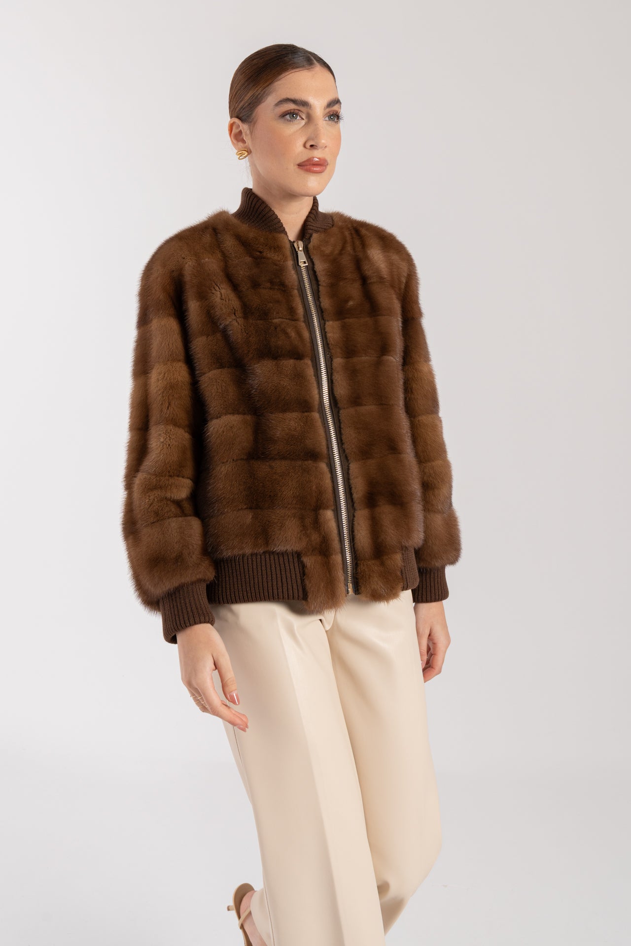 Bomber in visone