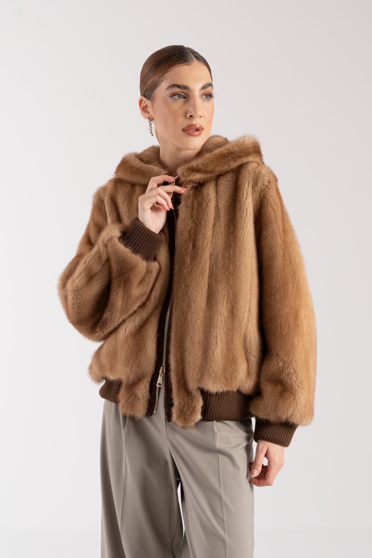 Bomber in visone
