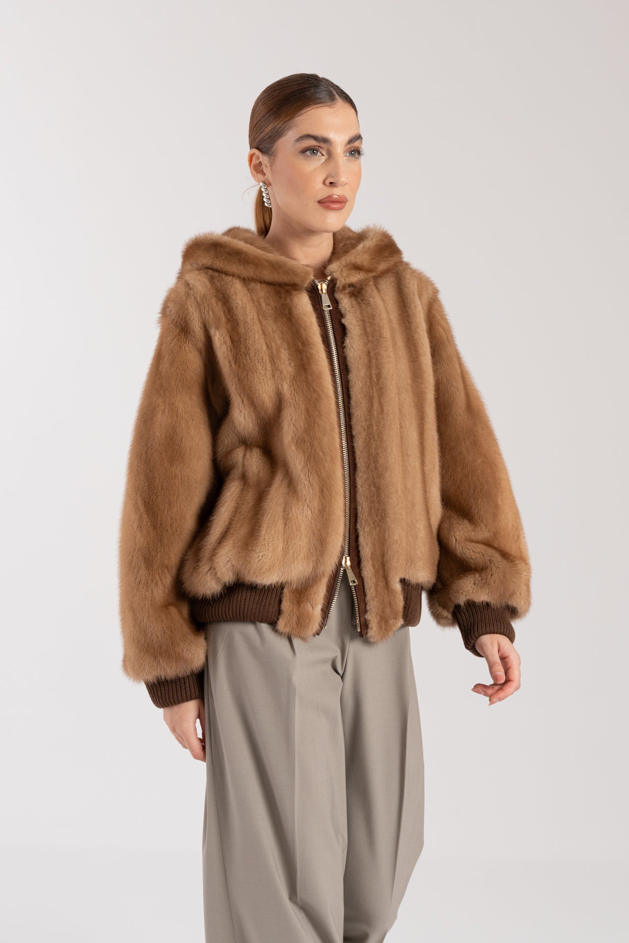 Bomber in visone
