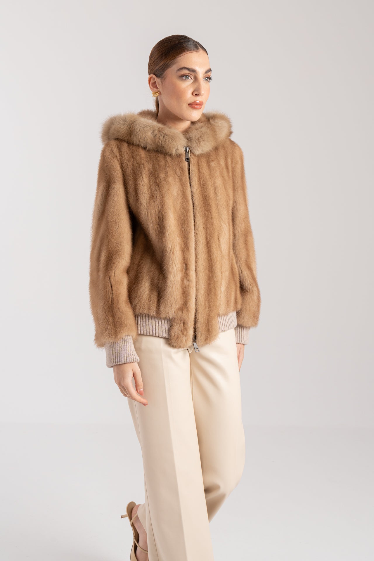 Bomber in visone